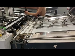 পুনর্ব্যবহারযোগ্য উপকরণ Weeding CMYK / প্যানটোন রং কাস্টম মুদ্রণ সঙ্গে উপহার কাগজ ব্যাগ