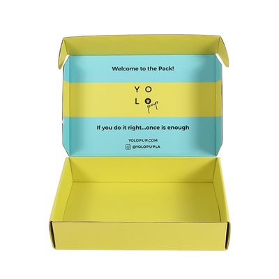 গুণ  Collapsible Paper Mailer Box Lightweight , Reusable Scarf Packaging Box কারখানা